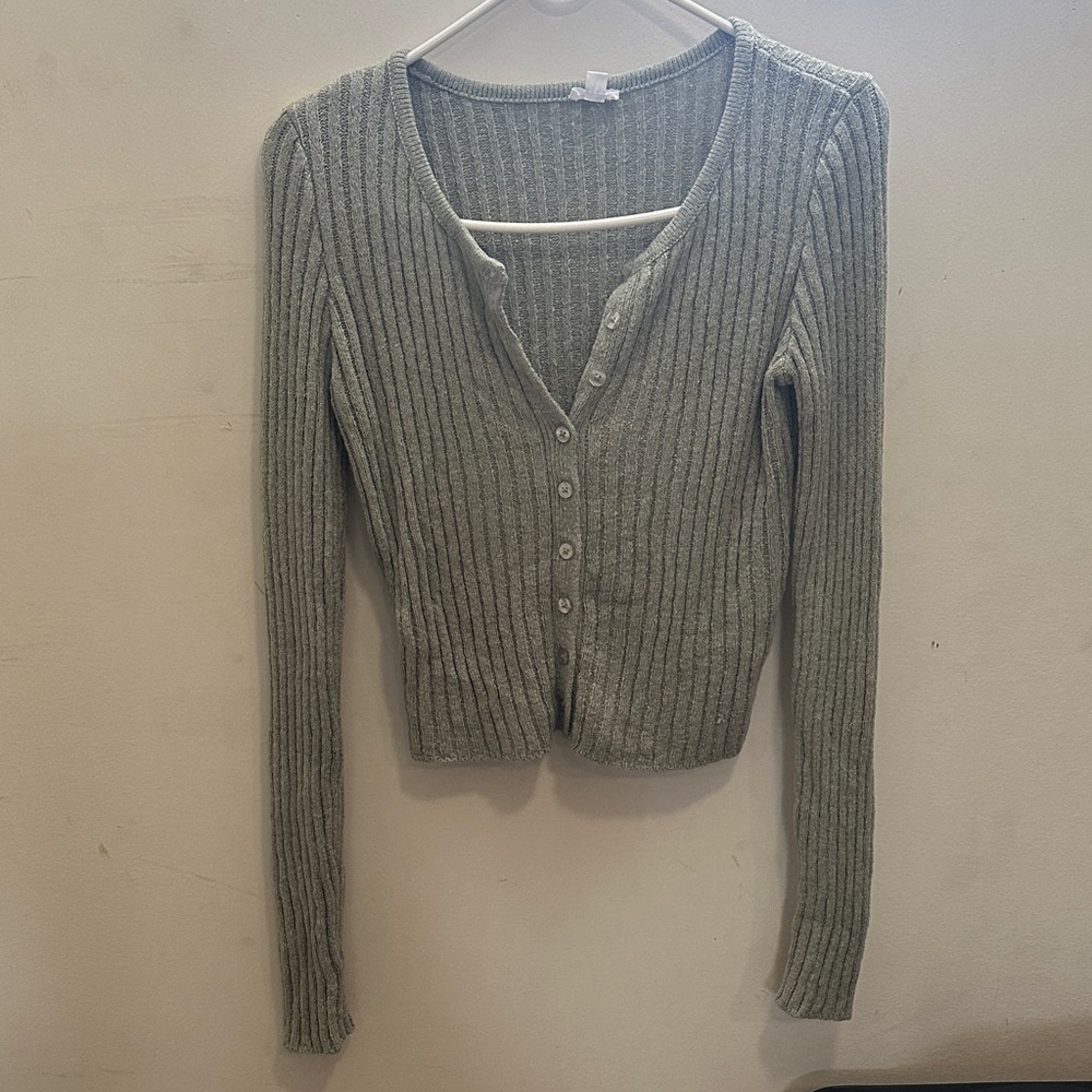 Garage Ribbed Knit Cardigan in Light Gray